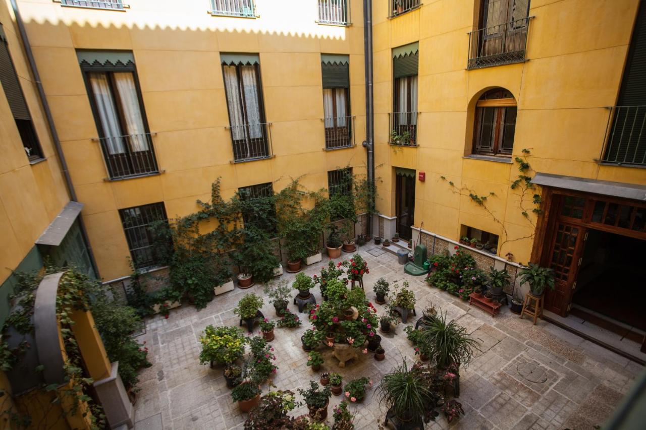 Sy Fuencarral Lägenhet Madrid Exteriör bild